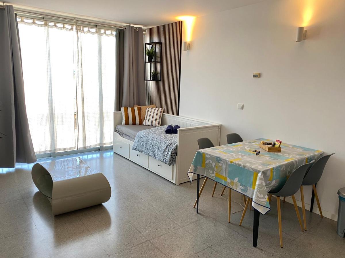 Acogedor Apartamento Валенсія Екстер'єр фото