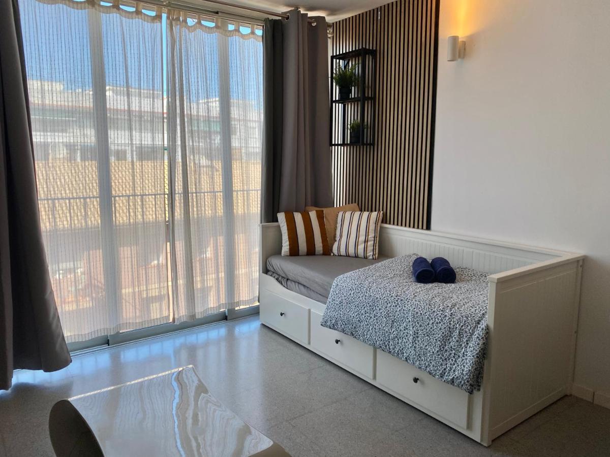 Acogedor Apartamento Валенсія Екстер'єр фото
